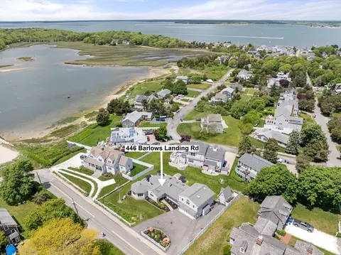 446 Barlows Landing Rd, Pocasset, MA 02559