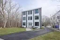 68 Rowe St, Roslindale, MA 02131