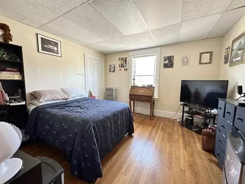 Bedroom - 40 Pomeroy St, Allston, MA 02134 photo 4 of 6