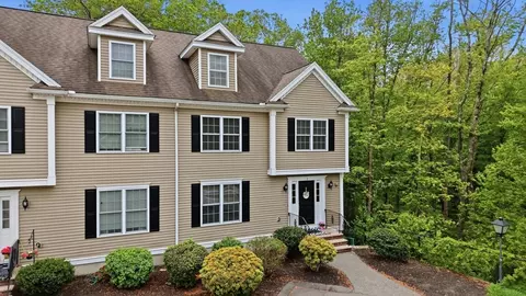 8 Pilgrim St #9, North Reading, MA 01864
