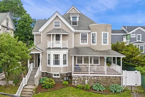 48 High Rock St #1, Lynn, MA 01902