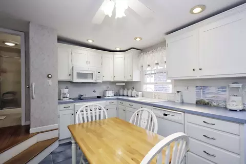 35 Point St, Fairhaven, MA 02719 photo 19