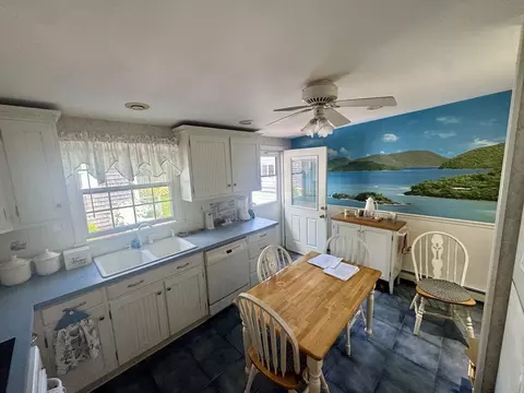 35 Point St, Fairhaven, MA 02719 photo 18
