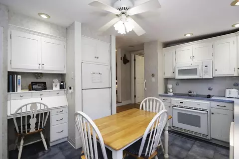 35 Point St, Fairhaven, MA 02719 photo 16