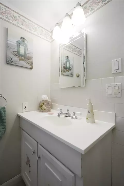 35 Point St, Fairhaven, MA 02719 photo 22