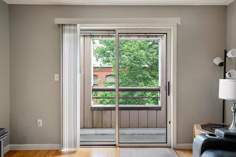 21 Margin St #34, Lynn, MA 01905 photo 4