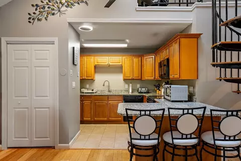 21 Margin St #34, Lynn, MA 01905 photo 6