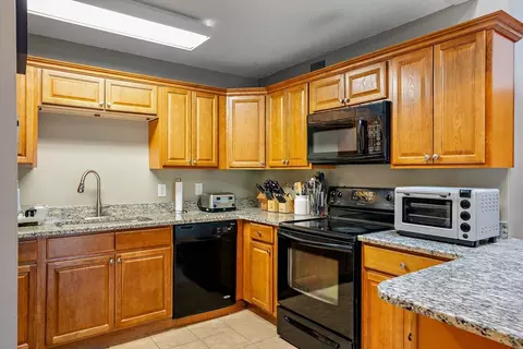 21 Margin St #34, Lynn, MA 01905 photo 7