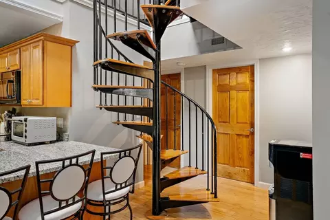 21 Margin St #34, Lynn, MA 01905 photo 5