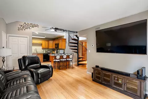 21 Margin St #34, Lynn, MA 01905 photo 3