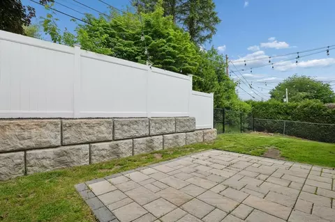 Exterior - 129 Derby St, Worcester, MA 01604 photo 9 of 9