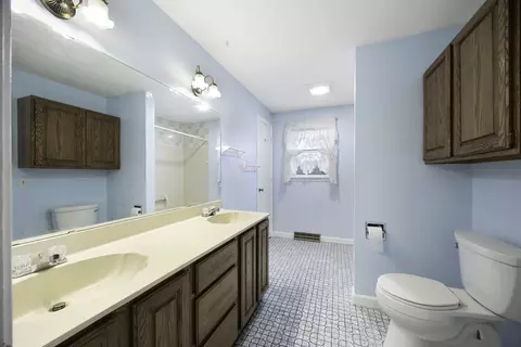 Bath - 73 Gardner Rd, Chicopee, MA 01013 photo 1 of 2