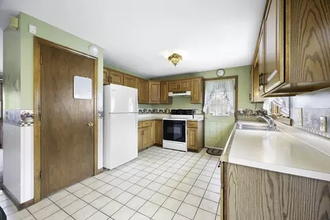 Kitchen - 73 Gardner Rd, Chicopee, MA 01013 photo 1 of 3