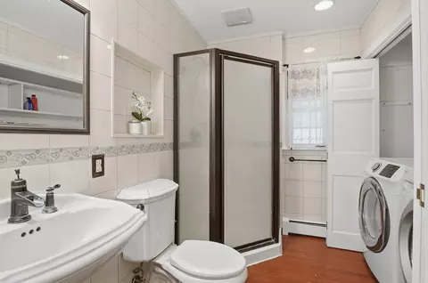 Bath - 74 High St, Upton, MA 01568 photo 1 of 2