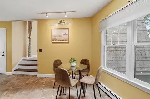 Dining - 74 High St, Upton, MA 01568 photo 4 of 4