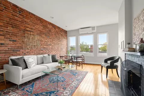 88 Hancock St #17, Cambridge, MA 02139