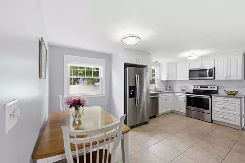 Kitchen - 271 Wildermere St, Chicopee, MA 01020 photo 5 of 5