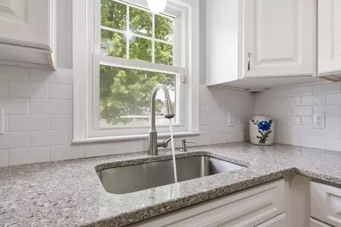 Kitchen - 271 Wildermere St, Chicopee, MA 01020 photo 4 of 5