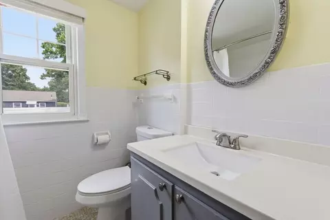 Bath - 271 Wildermere St, Chicopee, MA 01020 photo 1 of 2