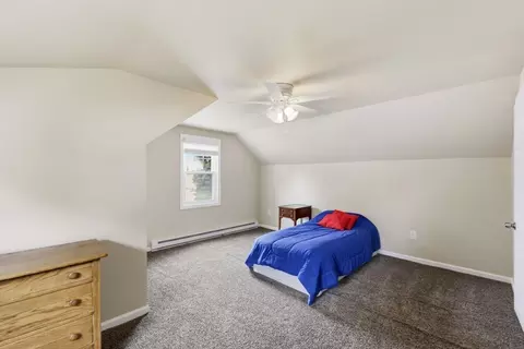 Bedroom - 271 Wildermere St, Chicopee, MA 01020 photo 6 of 6