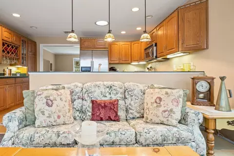 Kitchen - 49 Edgewater Way, Wareham, MA 02571 photo 4 of 5