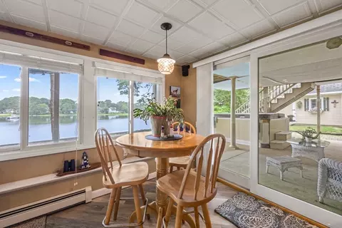 Dining - 49 Edgewater Way, Wareham, MA 02571 photo 4 of 4