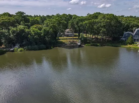 View/Area - 49 Edgewater Way, Wareham, MA 02571 photo 2 of 5