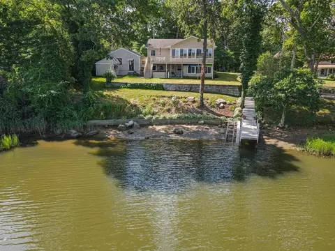 View/Area - 49 Edgewater Way, Wareham, MA 02571 photo 5 of 5