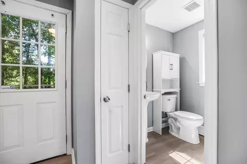 137 Lake Ave, Wareham, MA 02538 photo 13