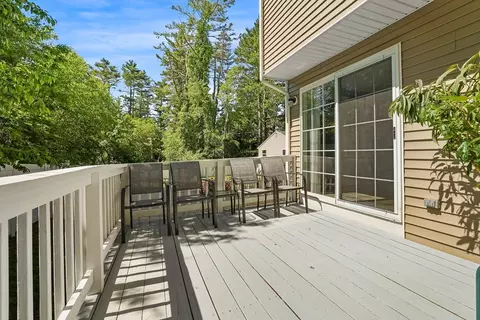 137 Lake Ave, Wareham, MA 02538 photo 6