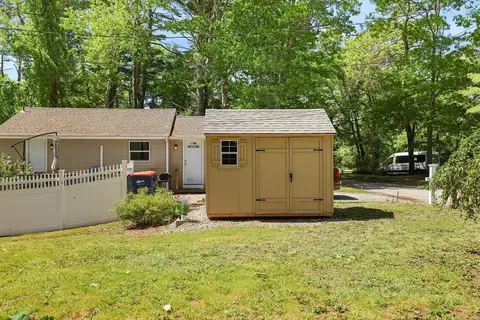 137 Lake Ave, Wareham, MA 02538 photo 34