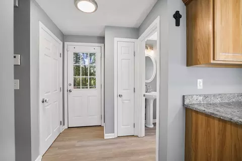 137 Lake Ave, Wareham, MA 02538 photo 29