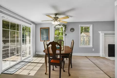 137 Lake Ave, Wareham, MA 02538 photo 8