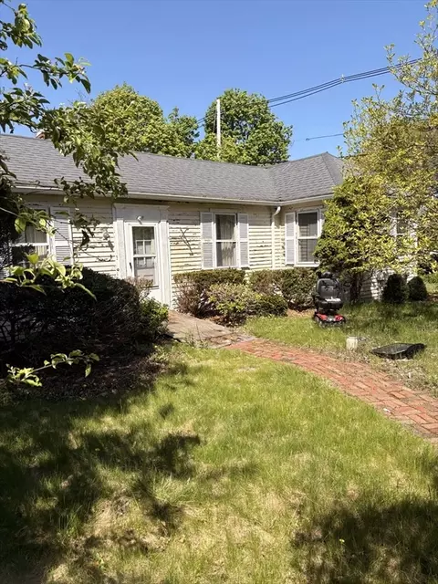 1 Prides Park Ave, Beverly, MA 01915 photo 2