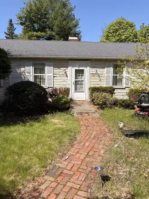 1 Prides Park Ave, Beverly, MA 01915