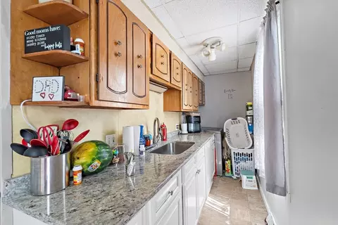 9 Caprera Rd, Worcester, MA 01604 photo 13