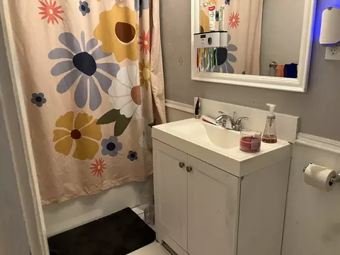 9 Caprera Rd, Worcester, MA 01604 photo 5