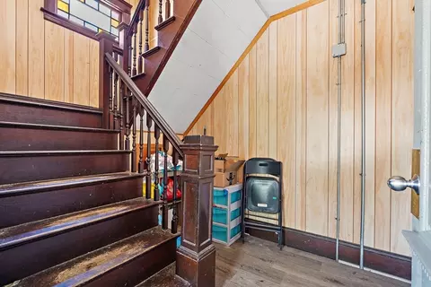 9 Caprera Rd, Worcester, MA 01604 photo 4