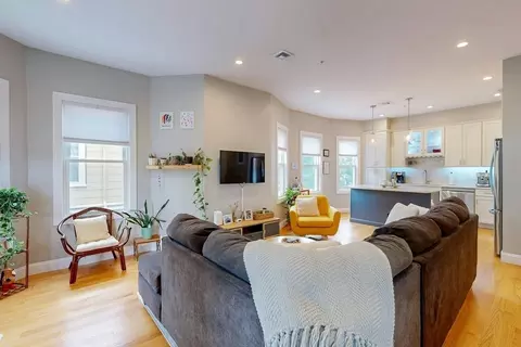 27 Thornley St #2, Boston, MA 02125