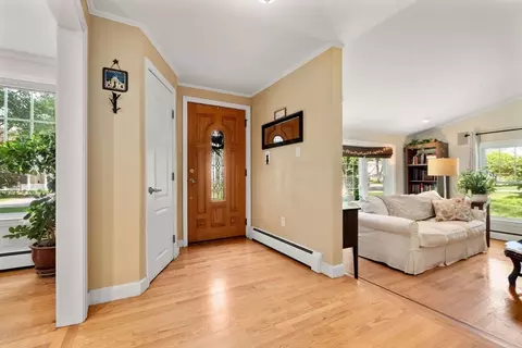 Entry Way - 3 Berkeley Rd, Wellesley, MA 02482 photo 1 of 2