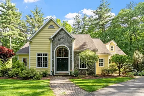 277 Main St, Bolton, MA 01740