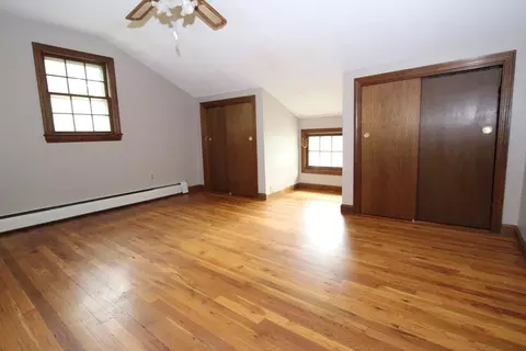 Bedroom - 82 Pine Valley Dr, Dracut, MA 01826 photo 2 of 5