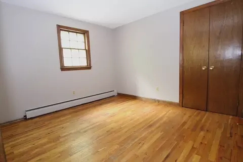 Bedroom - 82 Pine Valley Dr, Dracut, MA 01826 photo 5 of 5