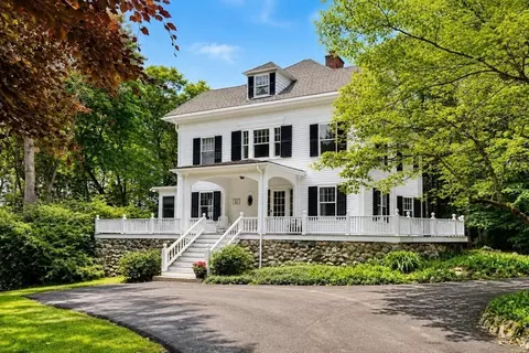 55 Coburn Rd, Weston, MA 02493