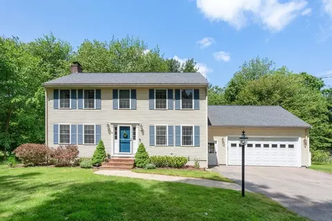 1521 Washington St, Walpole, MA 02081