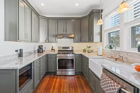 Kitchen - 1 Ashmore Rd, Worcester, MA 01602 photo 2 of 4