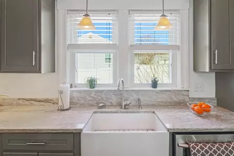 Kitchen - 1 Ashmore Rd, Worcester, MA 01602 photo 4 of 4