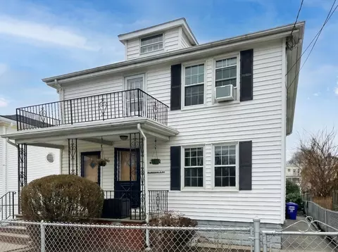 51-53 S Waverly St, Brighton, MA 02135