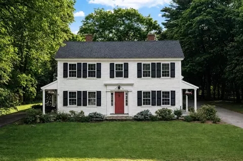 15 Elm St, Boxford, MA 01921