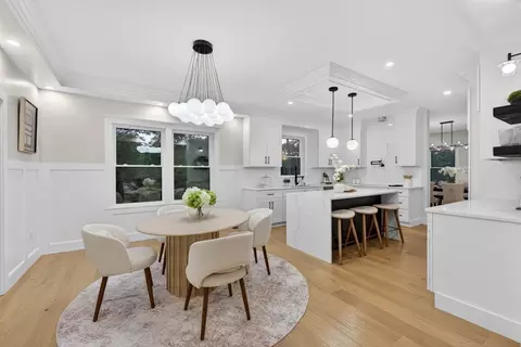 Dining - 345 Central Pike, Sutton, MA 01590 photo 1 of 1